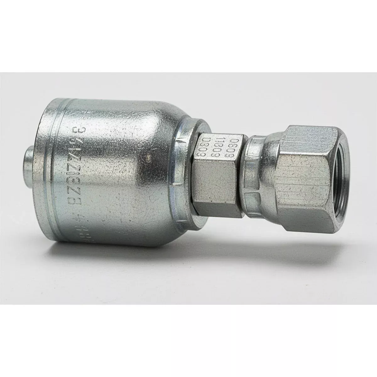 JIC FEMALE WITH 7/8 INCH THREAD FOR 5/8 INCH HOSE